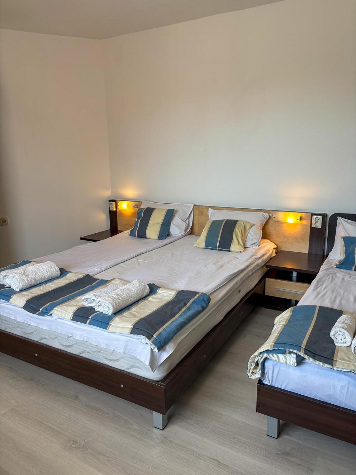 Marianas Guesthouse Обзор Экстерьер фото
